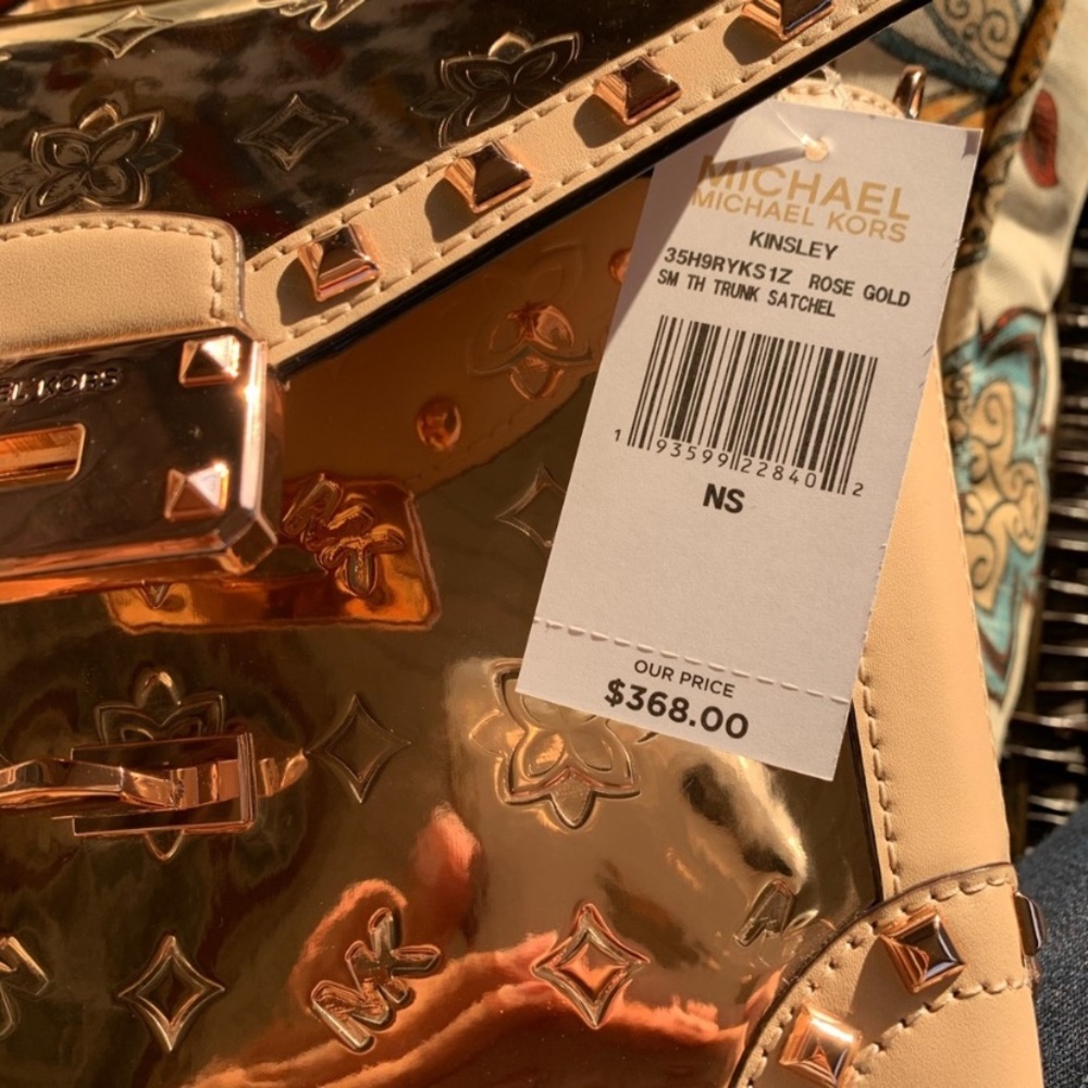 Rosegold MK Crossbody ๐ limited addition - Picture 5 of 6